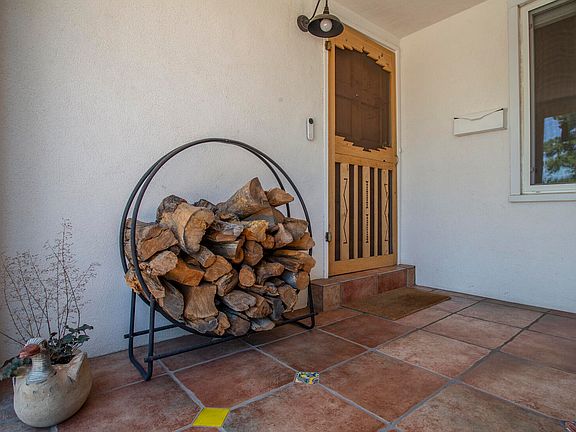 4th image of 3504 Calle Del Ranchero NE
