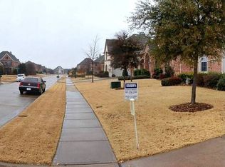 6792 Lakefront Dr, Grand Prairie, TX 75054