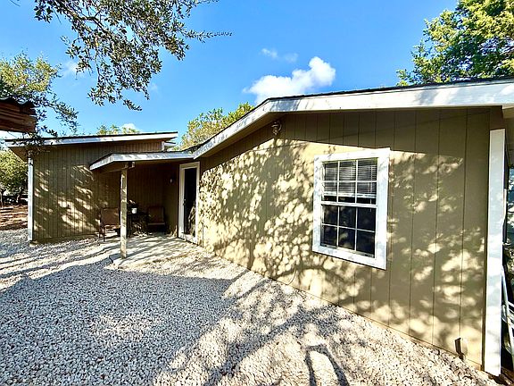 2nd image of 1005 Horizon Park Blvd