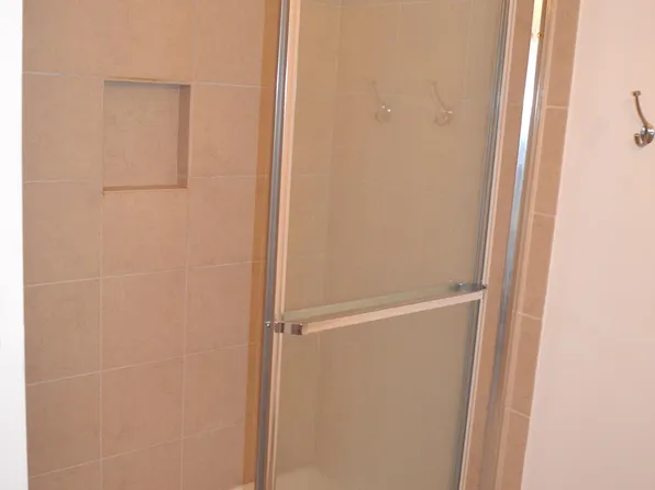 622 SW 3 Avenue, Pompano Beach, FL 33060