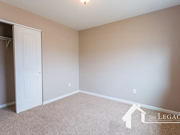 3843 Sweetbrier St — Photo 7