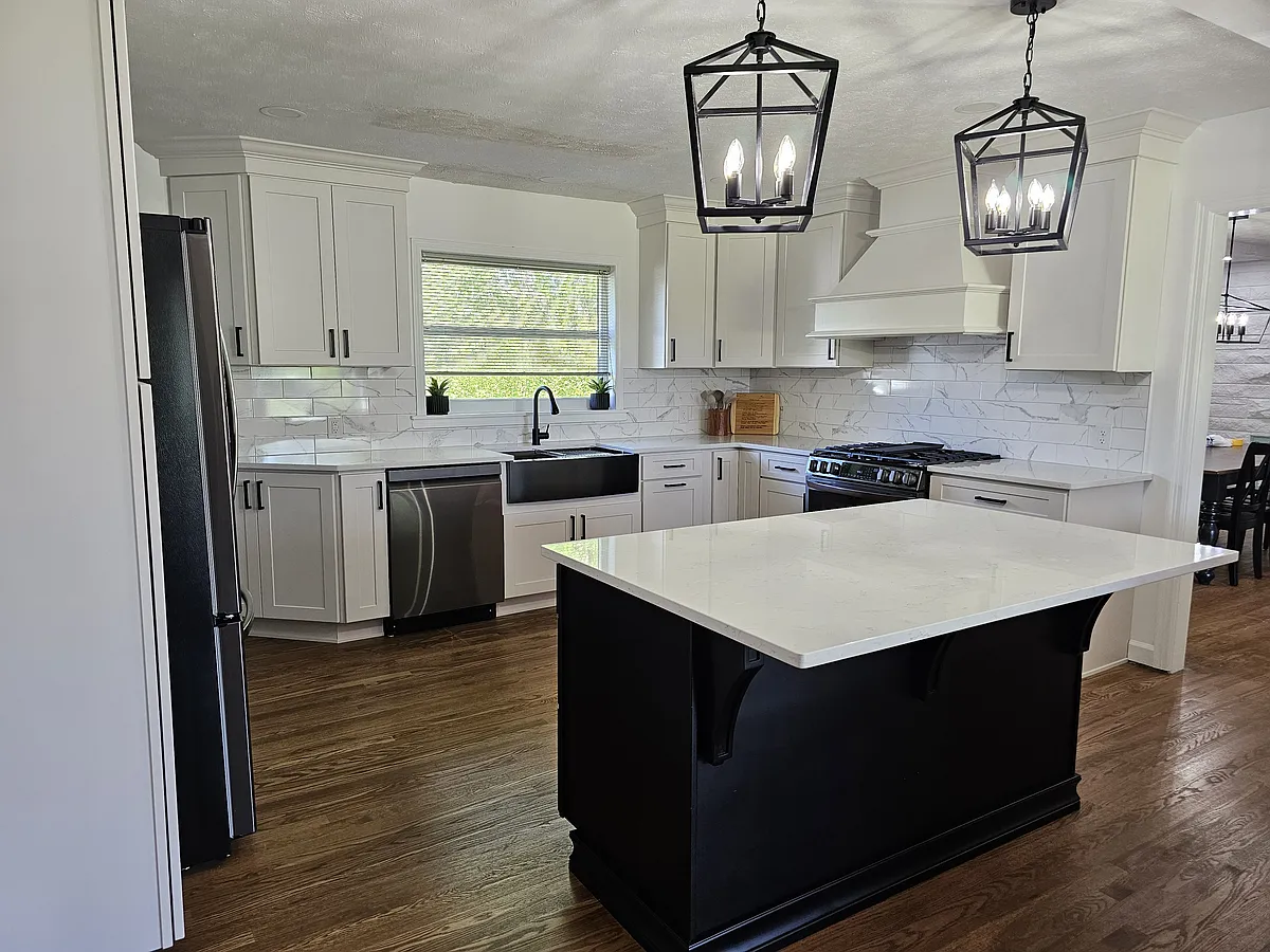 Large Kitchen - US Highway 68 E