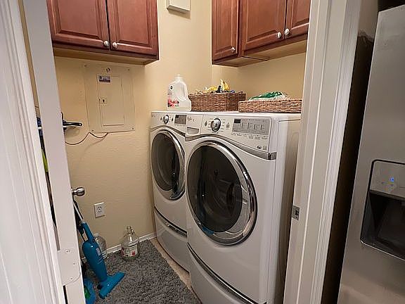 Laundry closet 