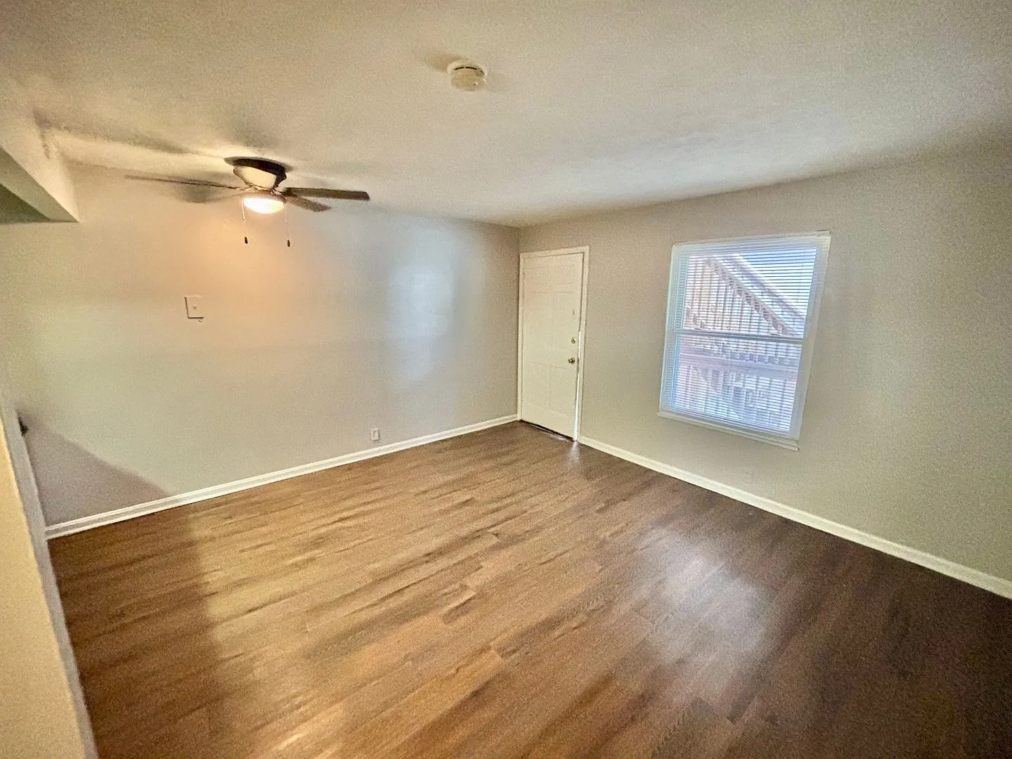 1221 S 3rd St — Photo 3