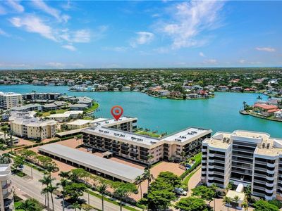 3200 Gulf Shore Blvd N APT 401, Naples, FL, 34103