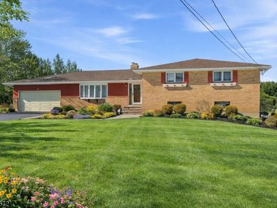 116 S Hillside Ave, Succasunna, NJ, 07876