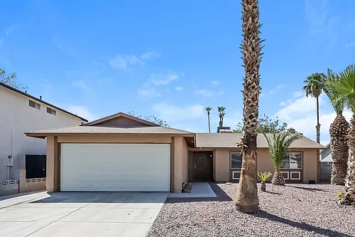 1555 Calabria Dr Photo 1