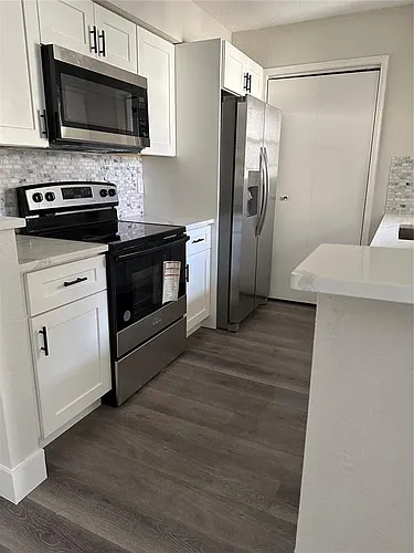 833 Riverside Dr #831 Photo 1