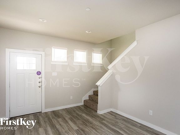 2nd image of 303 Aveen Path