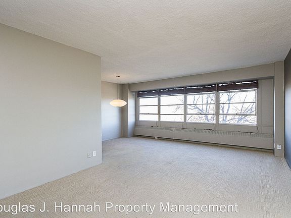 3rd image of 333 W Meyer Blvd APT 511