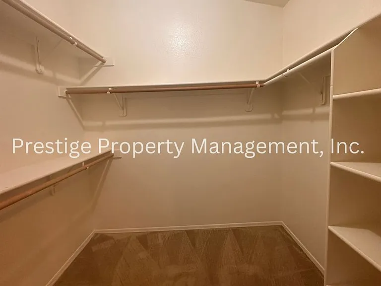 1390 W Copper Creek Pl — Photo 9