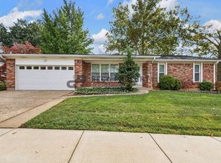 4684 Colima Ct, Saint Louis, MO 63128