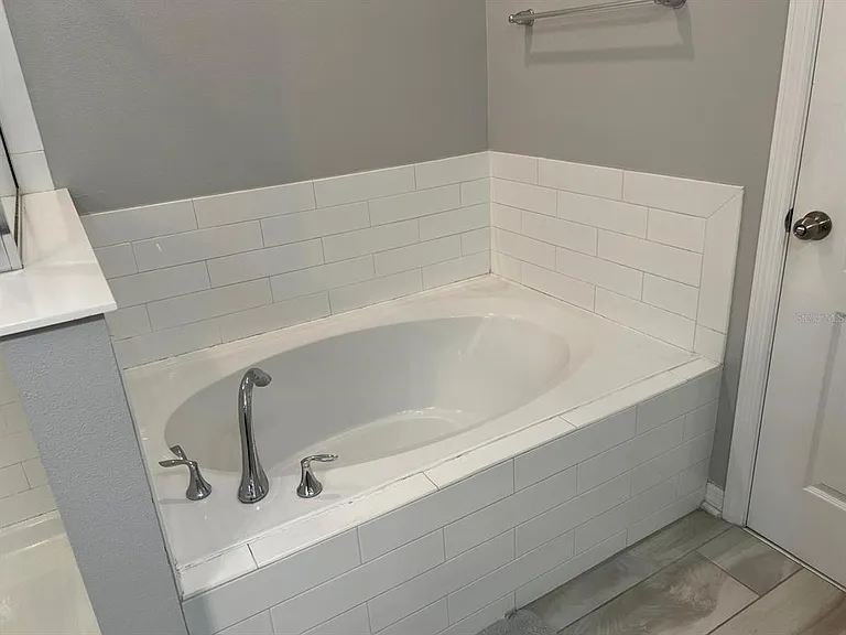 393 Evertree Loop — Photo 30