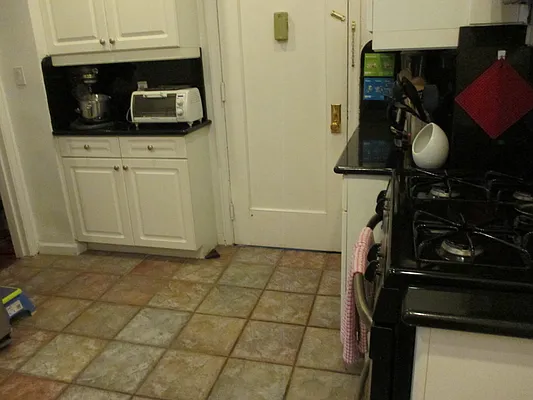 Rented by Rita S Citrin, LREB | media 27