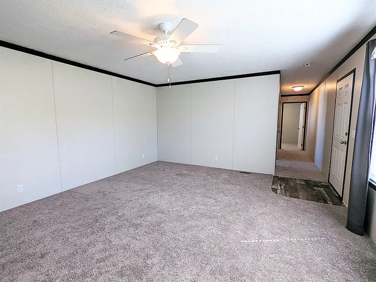 688 Oregon St #688 — Photo 8