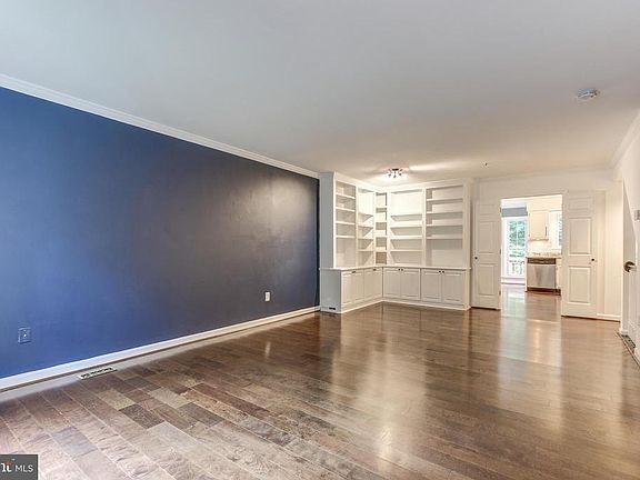 5th image of 8622 Fountain Valley Dr