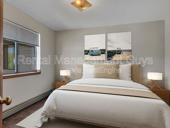 3rd image of 133 E Cedar St APT 300