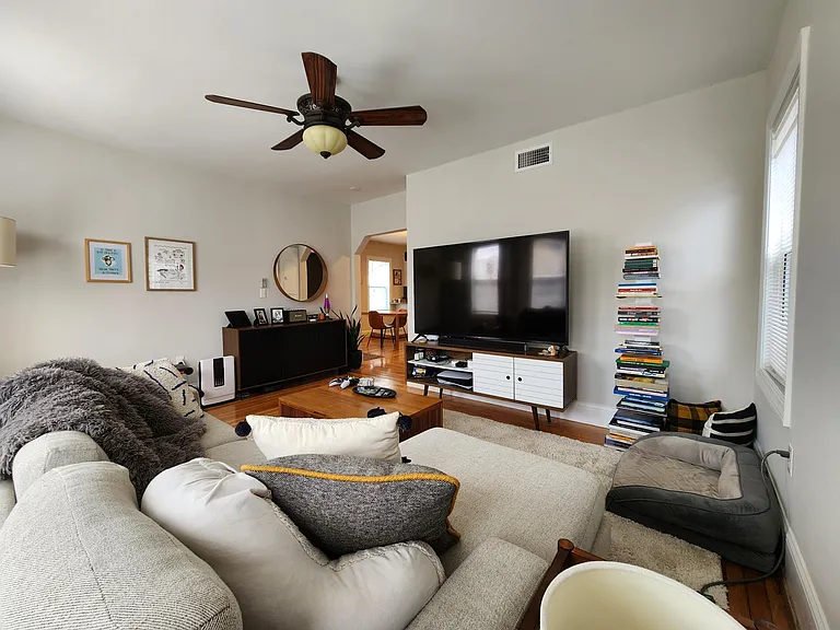 51 Willow St #2 — Photo 3