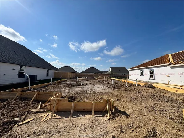 1226 Verona Dr, College Station, TX 77845