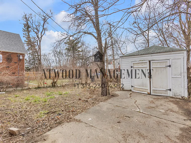11397 Whitcomb St — Photo 11