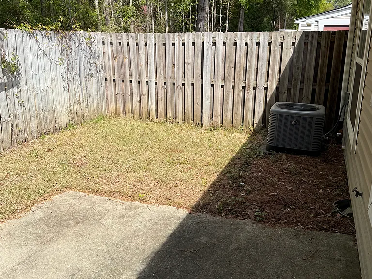 116 Shelby Dr — Photo 19
