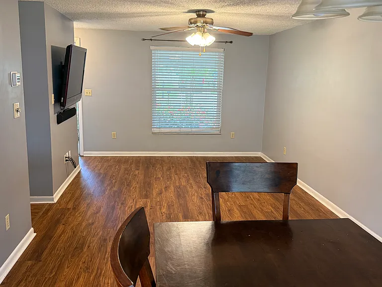 1312 Willow Valley Dr — Photo 18