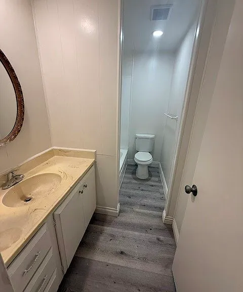 8228 Beech Ave #G — Photo 6