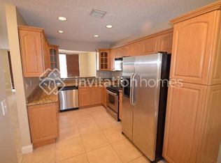 5141 NW 102nd Ct, Doral, FL 33178