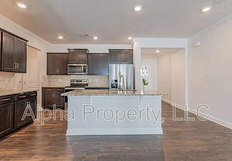 540 Yellow Fox Rd — Photo 5