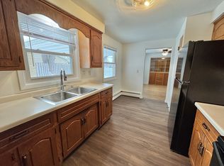406 N Saint Bernard Dr, De Pere, WI 54115