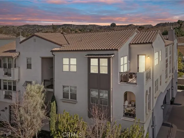 260 Buena Vida Dr #301, Brea, CA 92823