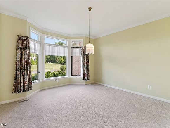 5th image of 708 Dominic Dr