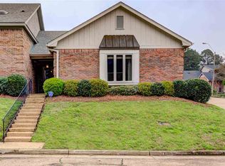 202 Meadow Knoll Dr, Jackson, MS 39211