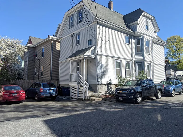 345 Highland Ave #2 — Photo 10