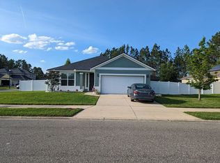 11847 Parker Lakes Dr, Jacksonville, FL 32221