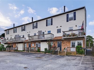 245 W Ocean View Ave APT 205, Norfolk, VA, 23503