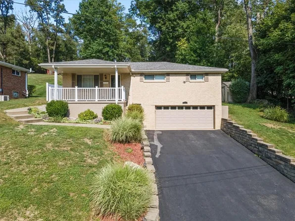 14201 Caroline Dr, Irwin, PA 15642