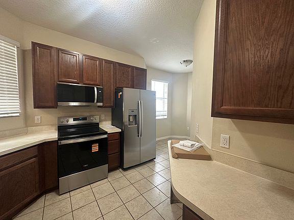 5th image of 10595 Regent Square Dr #0