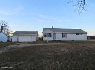 878 W Colon Rd, Bronson, MI 49028