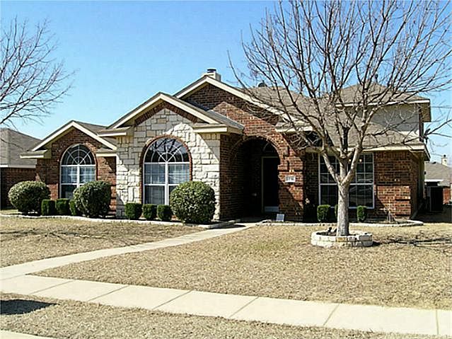 1st image of 2715 Green Gables Ct