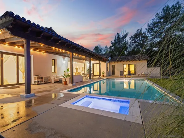 16947 Avenida Luis, Rancho Santa Fe, CA 92067
