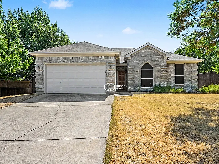 2309 Summer Brook Dr