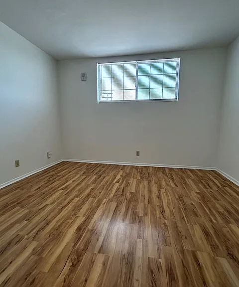 5225 Cahuenga Blvd #18 — Photo 12