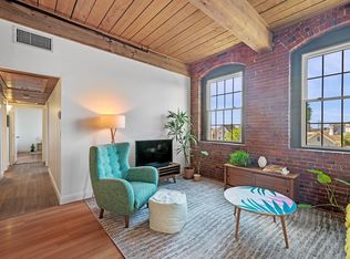 50 Rantoul St APT 407, Beverly, MA 01915