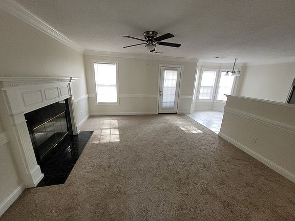 2nd image of 1515 Winterberry Dr