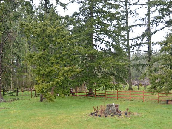 2nd image of 10338 138th Ave SE