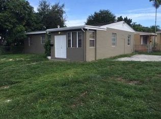 1560 NE 158th St, North Miami Beach, FL 33162