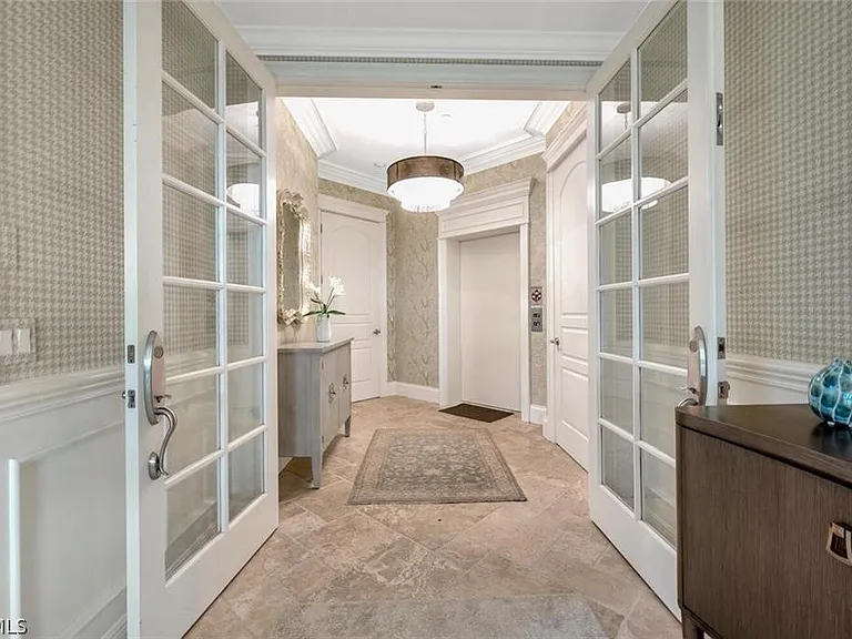2542 Marquesa Royale Ln #6 — Photo 8
