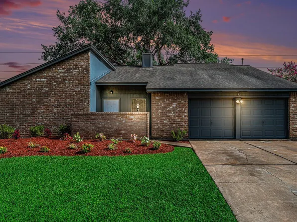 15826 Alta Mesa Dr, Houston, TX 77083