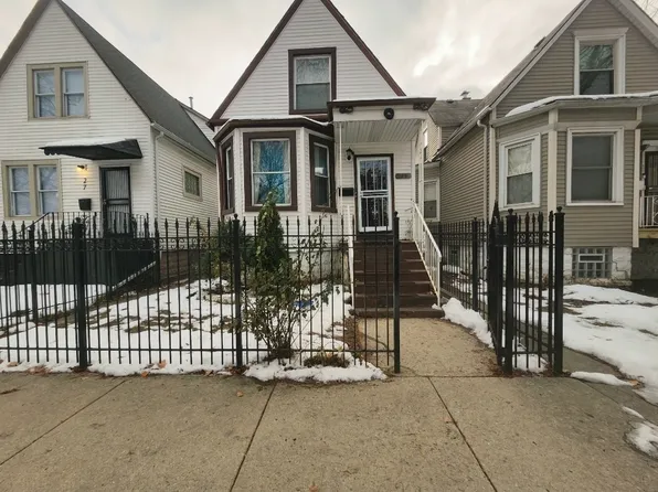 25 E 117th Pl, Chicago, IL 60628